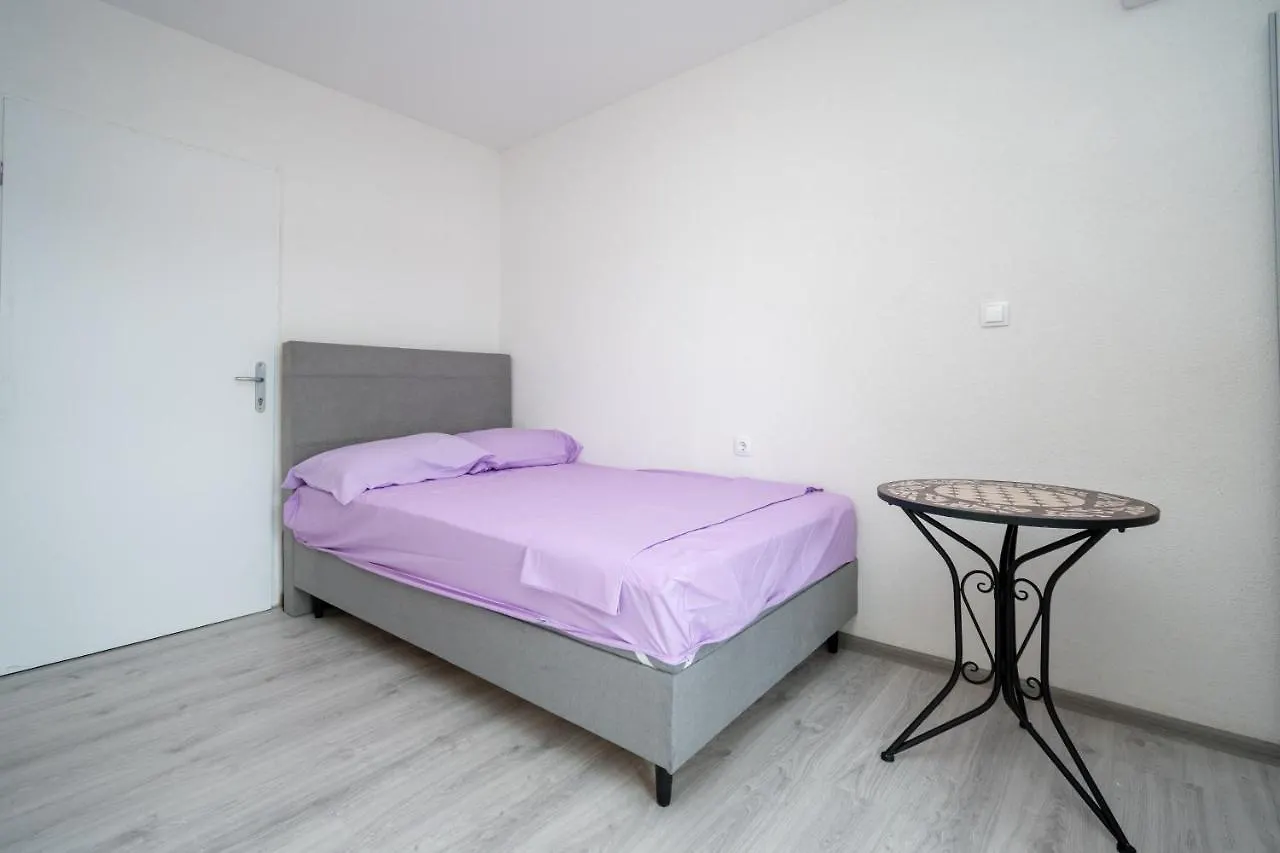 Pensionat Apartments And Rooms By The Sea Posedarje, Novigrad - 21123
